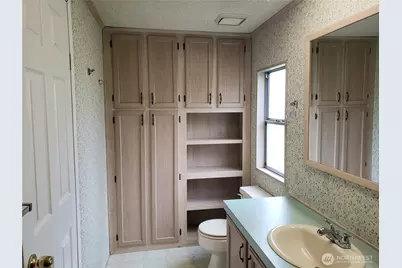 216 205th Avenue E, Lake Tapps, WA 98391 - Photo 18