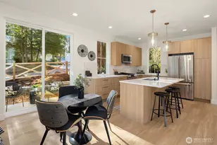 11810 NE 103rd Pl, Kirkland, WA 98033 - Photo 8