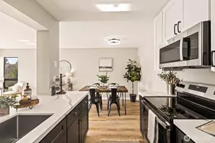 13201 Linden Ave N, Seattle, WA 98133 - Photo 8