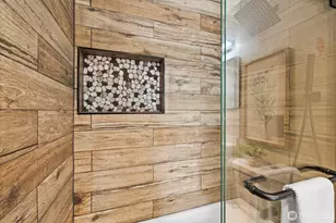 13201 Linden Ave N, Seattle, WA 98133 - Photo 18