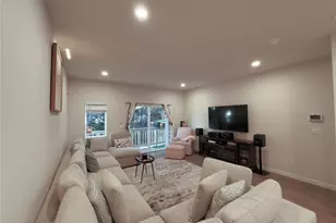 1820 201st Pl SE, Bothell, WA 98012 - Photo 4