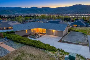570 Bengal Ln, East Wenatchee, WA 98802 - Photo 2