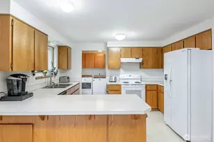 21619 185th St E, Orting, WA 98360 - Photo 14