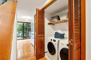 17519 NE 38th Ct, Redmond, WA 98052 - Photo 16