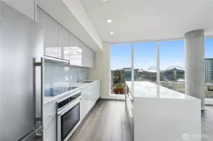 450 South Main St, Seattle, WA 98104 - Photo 2