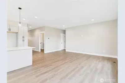 2470 Noah Street SE, East Wenatchee, WA 98802 - Photo 8