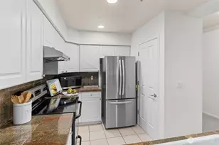 2220 132nd Ave SE, Bellevue, WA 98005 - Photo 20