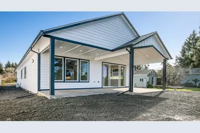 205 Canal Drive SE, Ocean Shores, WA 98569 - Photo 36