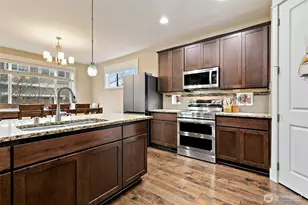 110 204th Pl SW, Lynnwood, WA 98036 - Photo 6