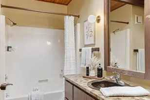 19416 49th Pl NE, Lake Forest Park, WA 98155 - Photo 18