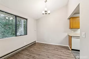 5502 220th St SW, Mountlake Terrace, WA 98043 - Photo 6