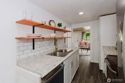 2122 15th Street, Bremerton, WA 98312 - Photo 10