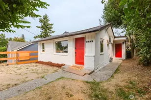 2122 15th St, Bremerton, WA 98312 - Photo 1