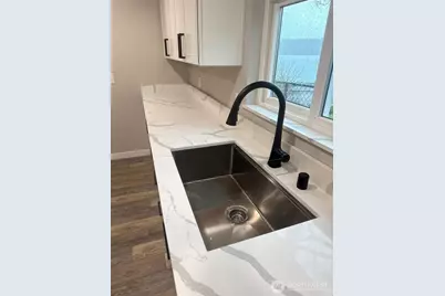 4123 McCall Boulevard W, Bremerton, WA 98312 - Photo 8