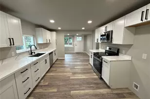 4123 McCall Blvd W, Bremerton, WA 98312 - Photo 6