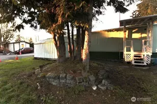 2424 S 260th St, Kent, WA 98032 - Photo 18