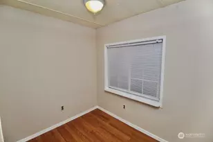 2424 S 260th St, Kent, WA 98032 - Photo 20