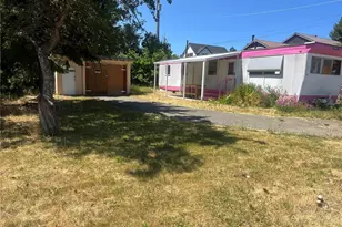 204 N 1st St, Roslyn, WA 98941 - Photo 1