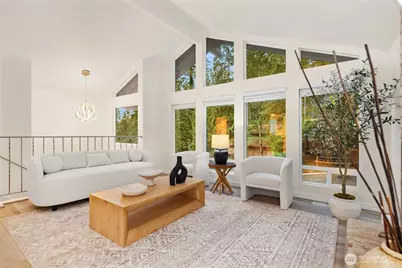 17014 NE 28th Place, Bellevue, WA 98008 - Photo 4