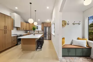 2314 46th Ave SW, Seattle, WA 98116 - Photo 4