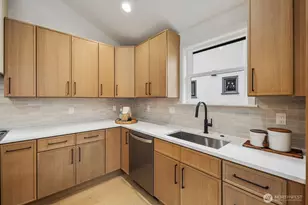 2314 46th Ave SW, Seattle, WA 98116 - Photo 6