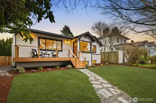 2314 46th Ave SW, Seattle, WA 98116 - Photo 2