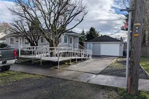 508 Jefferson St, Centralia, WA 98531 - Photo 2