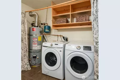 11022 Palisades Avenue SW, Vashon, WA 98070 - Photo 22