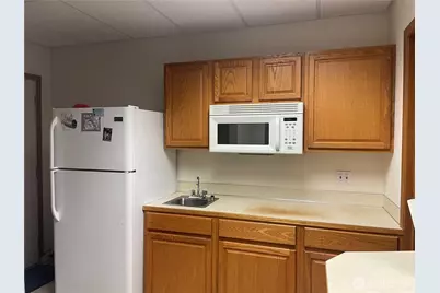 6923 Lakewood Drive W #B-2, University Place, WA 98467 - Photo 6