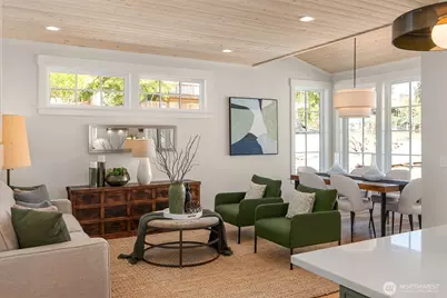 2218 NE 125th Street, Seattle, WA 98125 - Photo 10