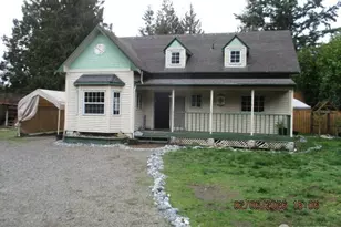 130 W Kinkaid, Port Hadlock, WA 98339 - Photo 2