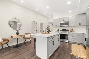 11828 Cove Road SW, Vashon, WA 98070 - Photo 8