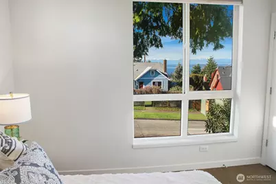 6712 36th Avenue SW, Seattle, WA 98126 - Photo 10