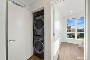 6712 36th Ave SW, Seattle, WA 98126 - Photo 18