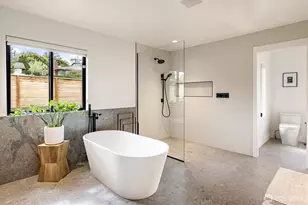 11062 Auburn Ave S, Seattle, WA 98178 - Photo 14