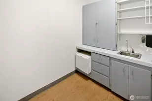 3601 NE 123rd St, Seattle, WA 98125 - Photo 8