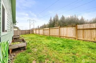 1928 Village Cir, Port Angeles, WA 98362 - Photo 8