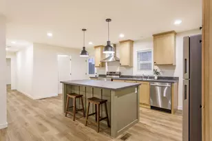 90 E Treewater Pl, Shelton, WA 98584 - Photo 4