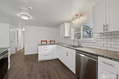 22398 Grip Road, Sedro Woolley, WA 98284 - Photo 6