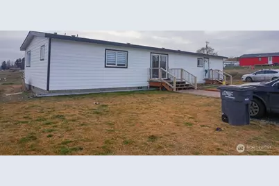 35 W Hampton Road, Hatton, WA 99344 - Photo 1