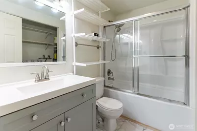 16817 Larch Way #D201, Lynnwood, WA 98037 - Photo 22