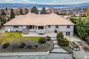 2008 Broadview N, Wenatchee, WA 98801 - Photo 2