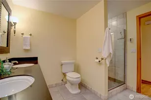 12454 Gwen Dr, Burlington, WA 98233 - Photo 10