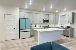 5059 88th Dr NE, Marysville, WA 98270 - Photo 6