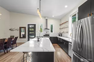 31 E Westwood Ln E, Union, WA 98592 - Photo 8