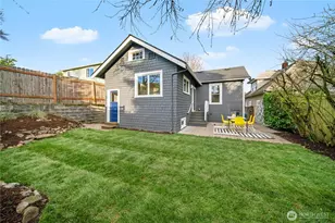 3815 Sunnyside Ave N, Seattle, WA 98103 - Photo 2