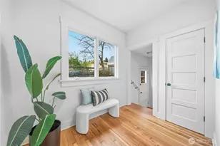 3815 Sunnyside Ave N, Seattle, WA 98103 - Photo 16