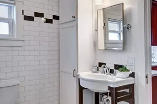 2608 S Grand St, Seattle, WA 98144 - Photo 16