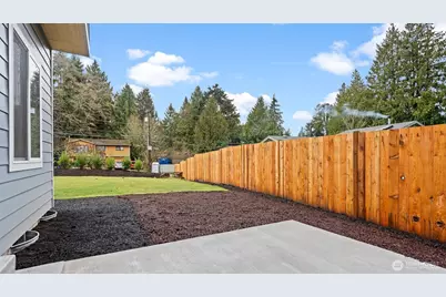 21855 Wavecrest Avenue NE, Poulsbo, WA 98370 - Photo 32