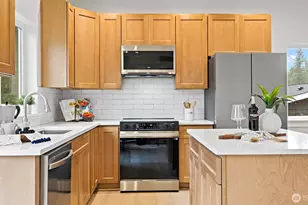 21855 Wavecrest Ave NE, Poulsbo, WA 98370 - Photo 12